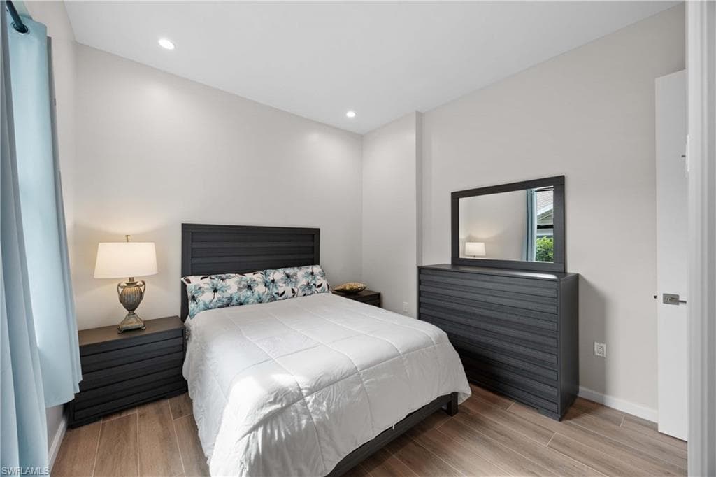 27025 Belle Rio Dr, Bonita Springs, FL 34135-21