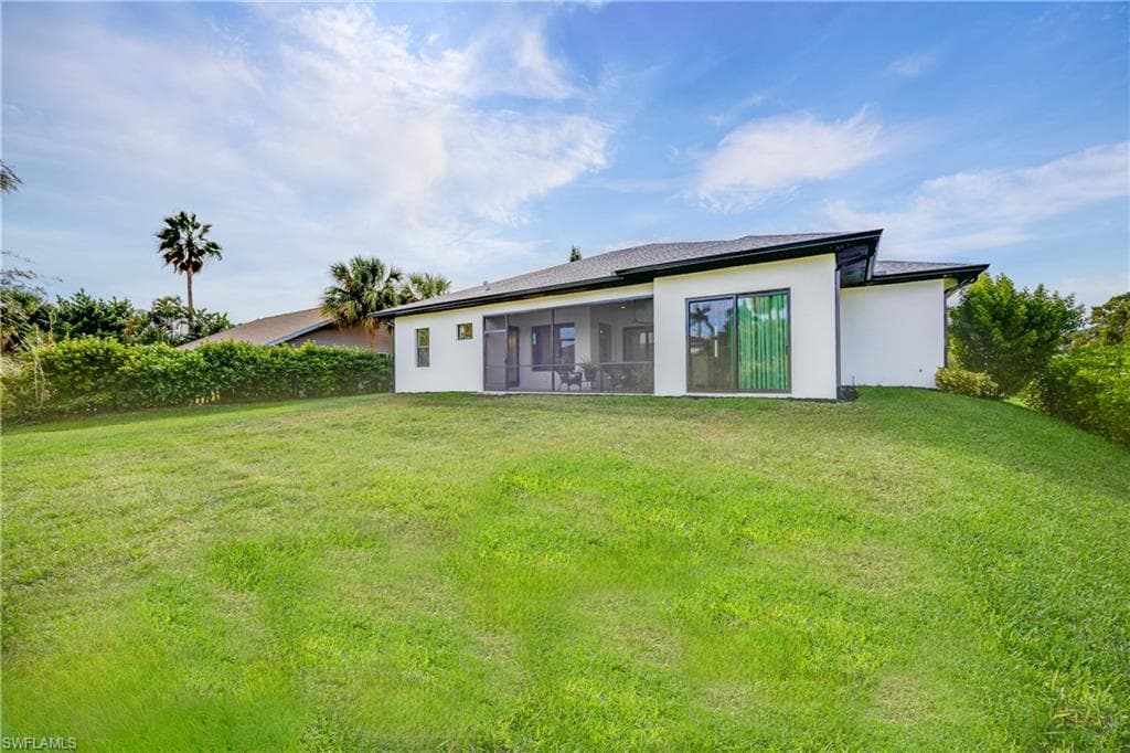 27025 Belle Rio Dr, Bonita Springs, FL 34135-28