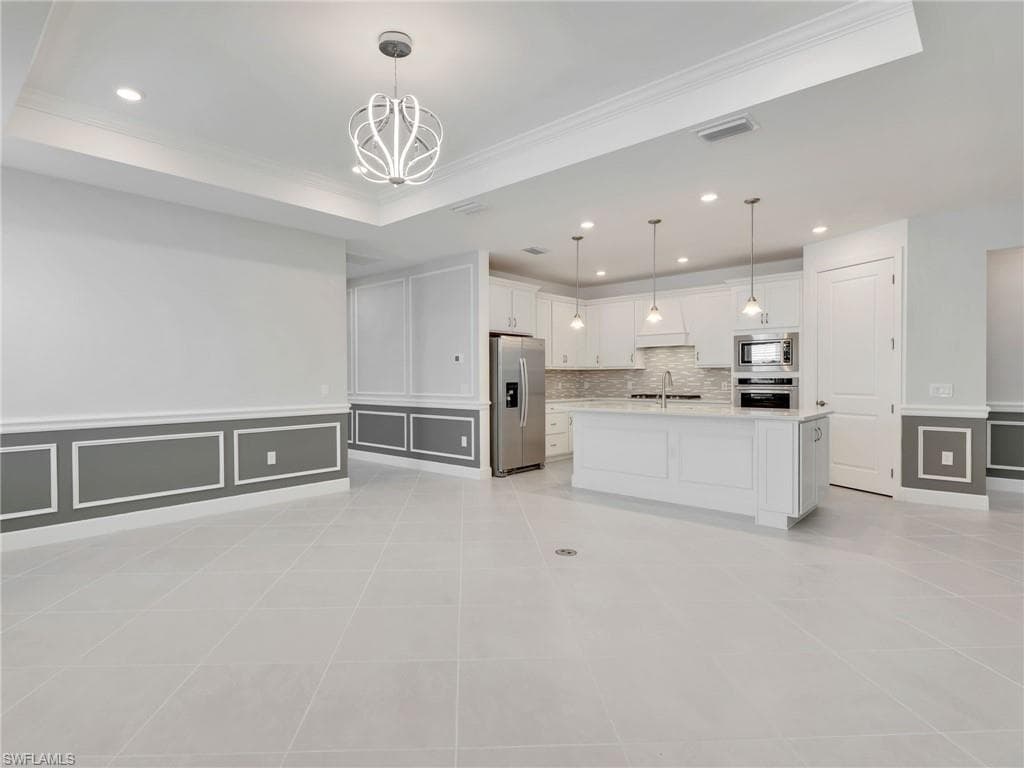 10491 Ventana Ln, Naples, FL 34120-10