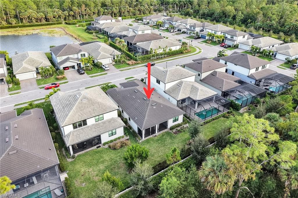 10491 Ventana Ln, Naples, FL 34120-30