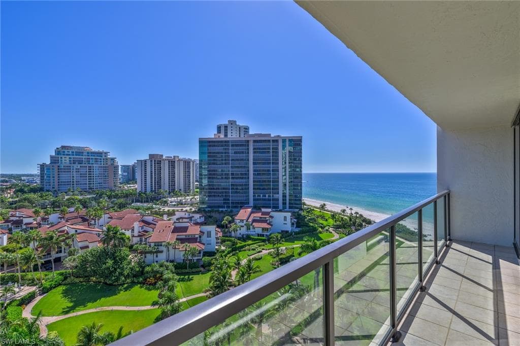 4901 Gulf Shore Blvd N 1203, Naples, FL 34103-8