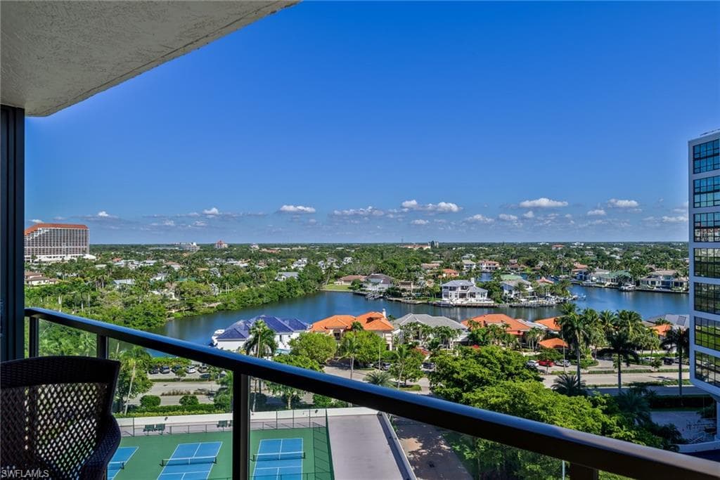 4901 Gulf Shore Blvd N 1203, Naples, FL 34103-9