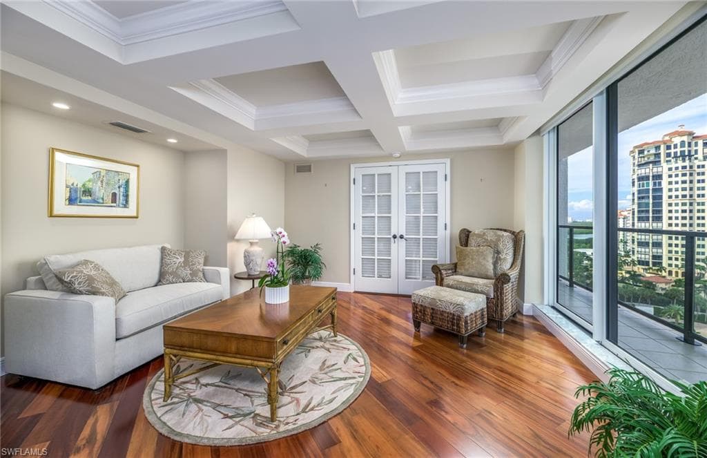 4901 Gulf Shore Blvd N 1203, Naples, FL 34103-4