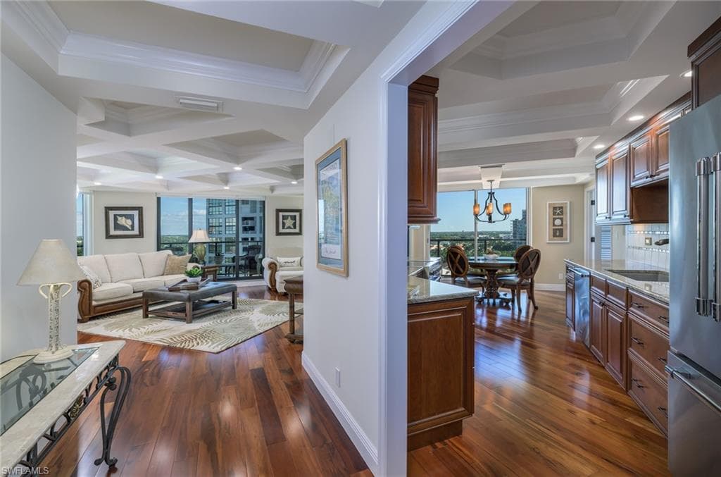 4901 Gulf Shore Blvd N 1203, Naples, FL 34103-5