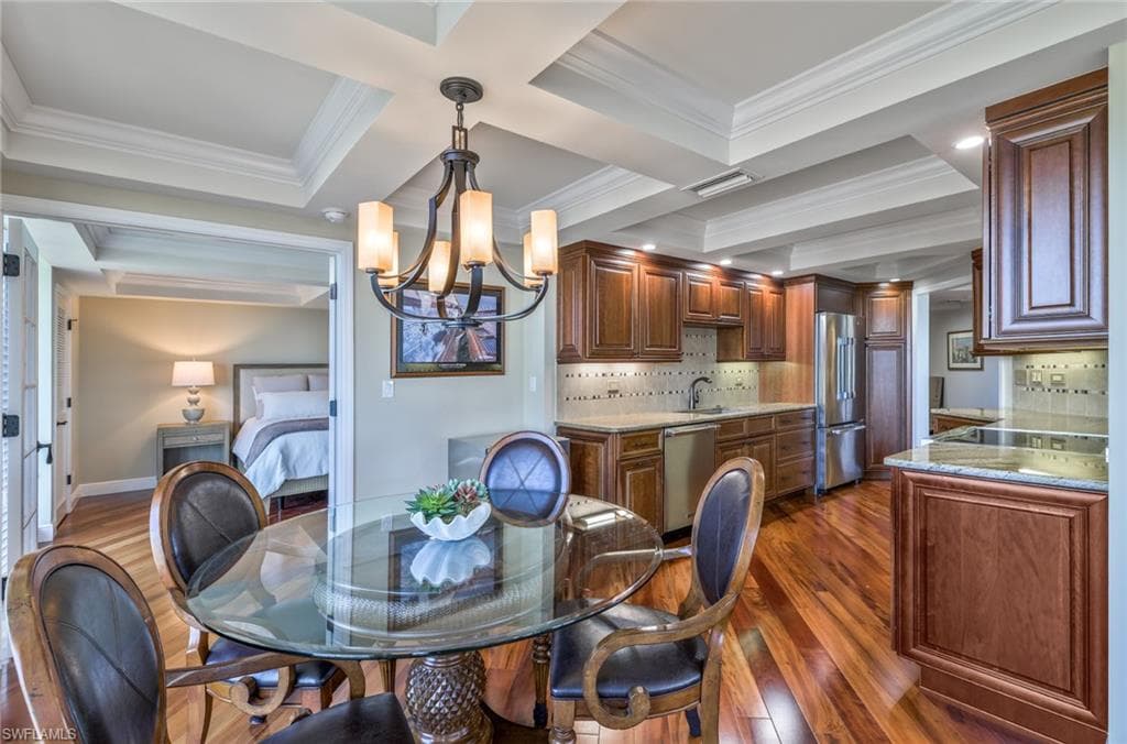 4901 Gulf Shore Blvd N 1203, Naples, FL 34103-6