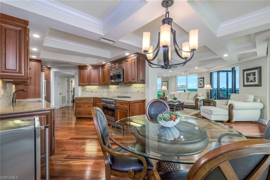 4901 Gulf Shore Blvd N 1203, Naples, FL 34103-7