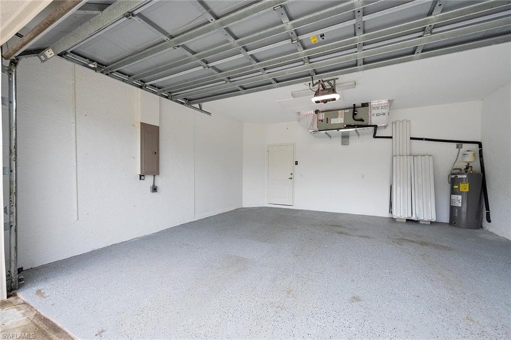 9342 Lake Abby Ln, Bonita Springs, FL 34135-32