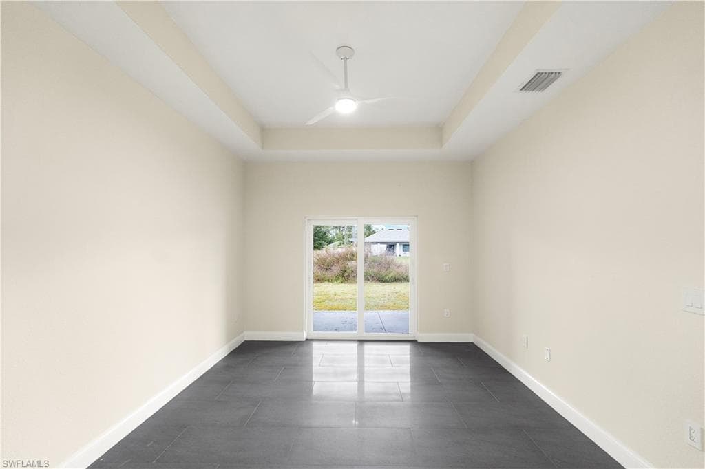 1043 Albert Ave, Lehigh Acres, fl 33971-20