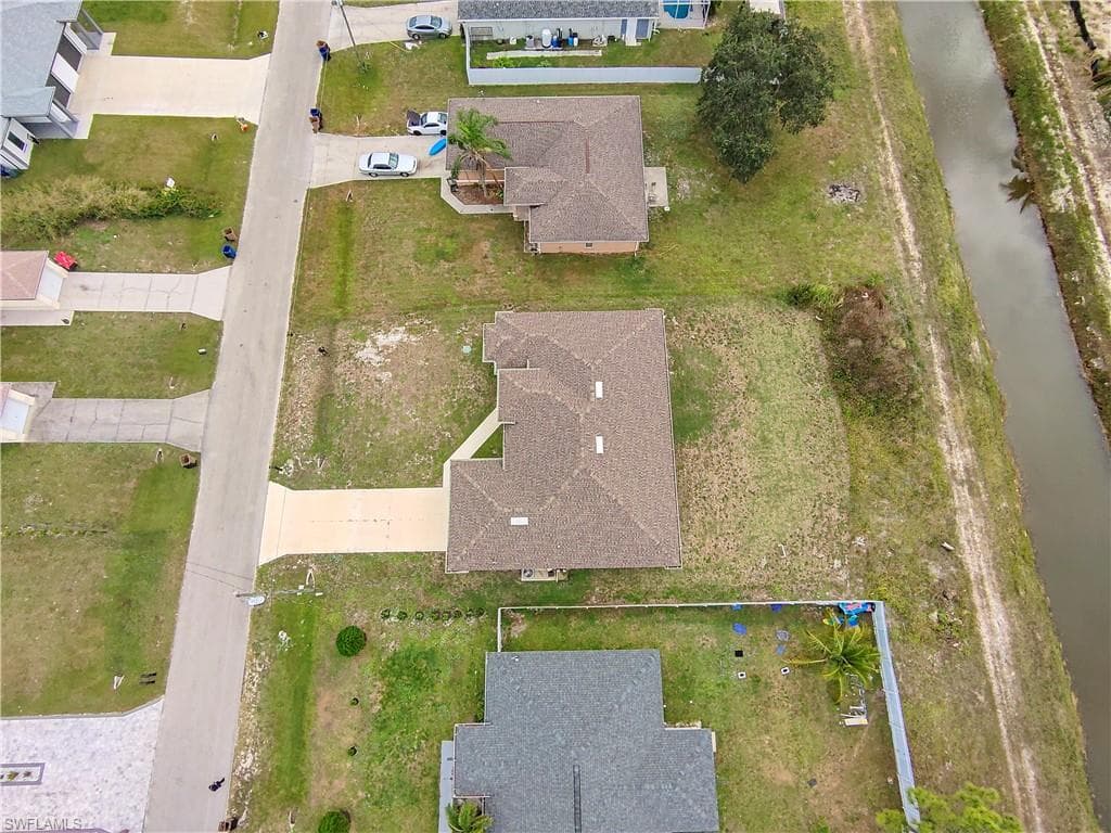 1043 Albert Ave, Lehigh Acres, fl 33971-40