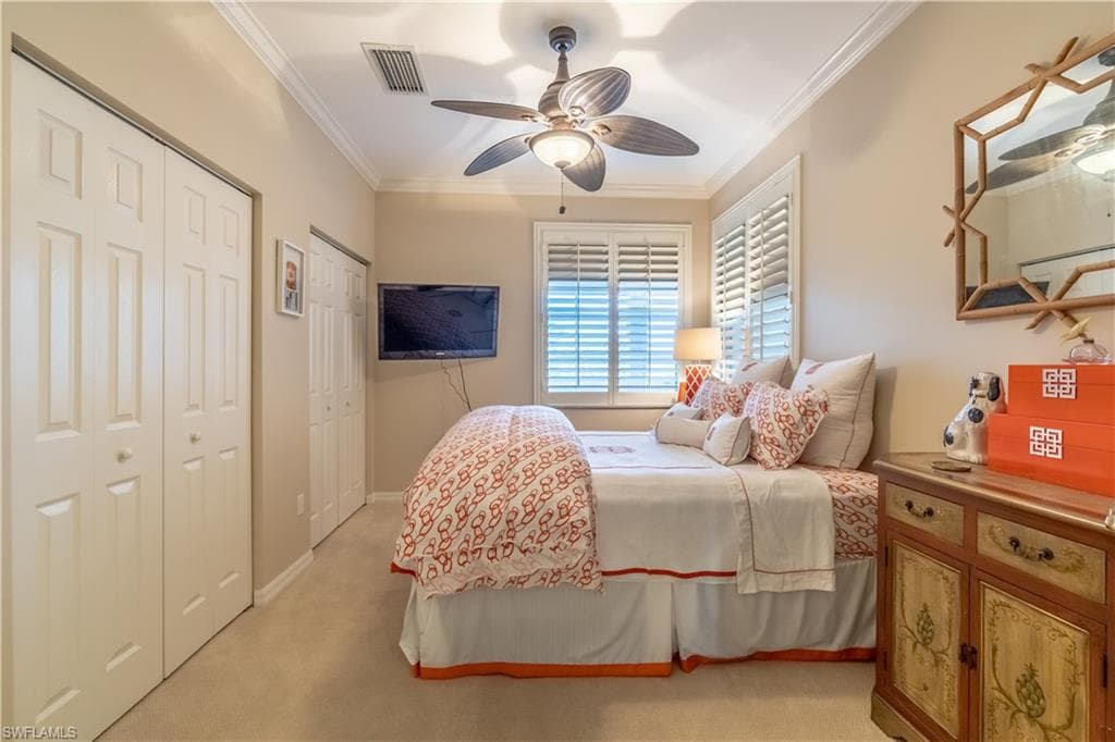 1540 Clermont Dr F204, Naples, FL 34109-18