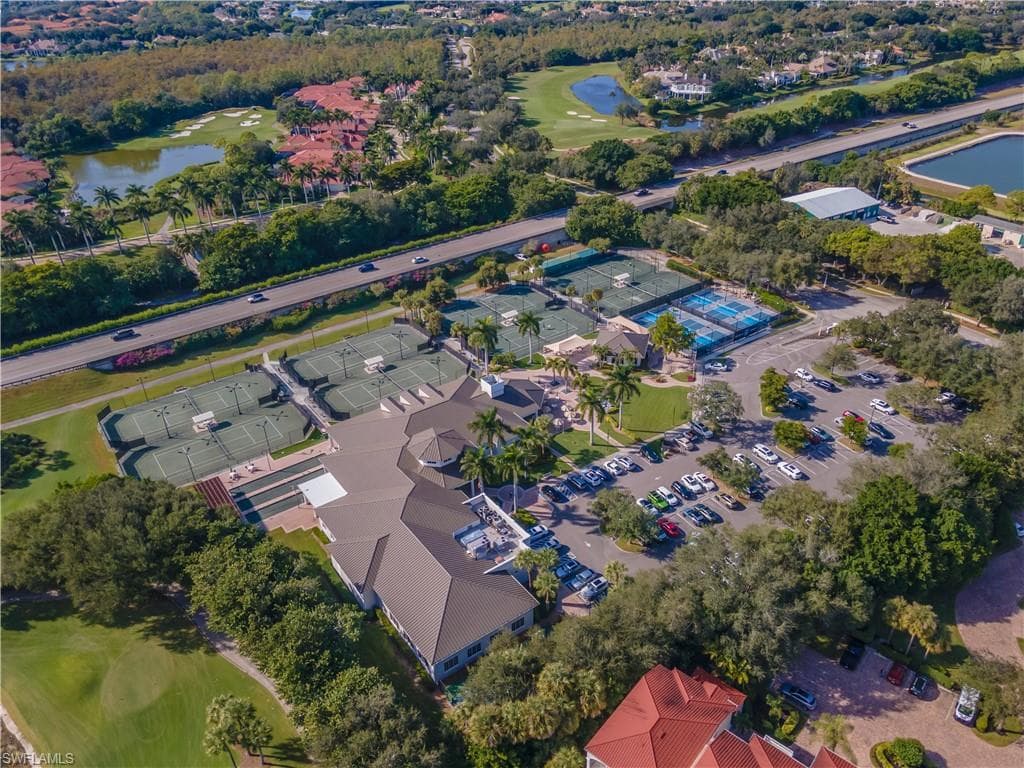 1540 Clermont Dr F204, Naples, FL 34109-41