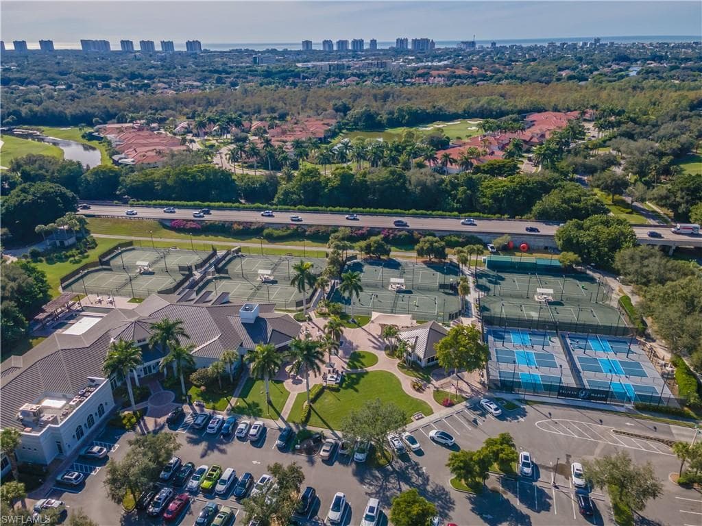 1540 Clermont Dr F204, Naples, FL 34109-43