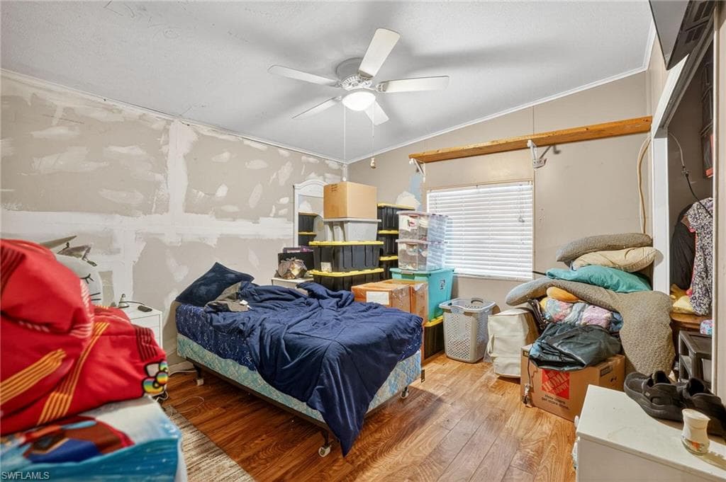 7580 Marx Dr, North Fort Myers, FL 33917-19