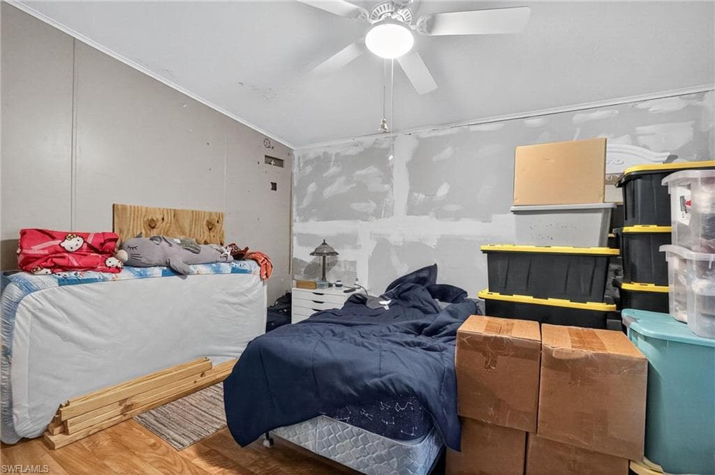 7580 Marx Dr, North Fort Myers, FL 33917-20