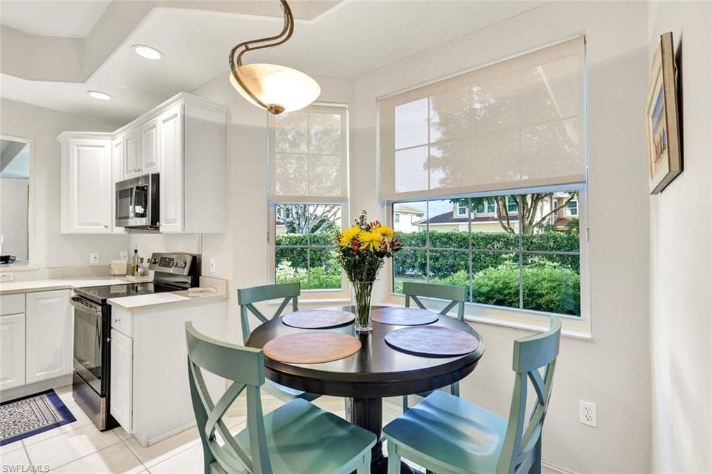 5994 Trophy Dr 1202, Naples, FL 34110-17