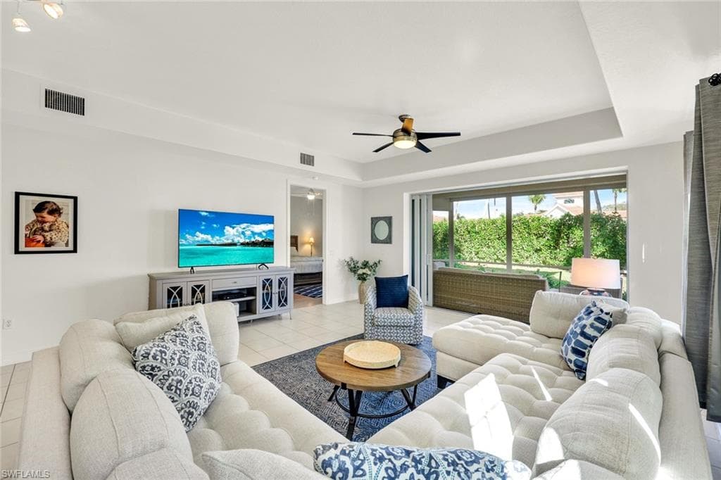 5994 Trophy Dr 1202, Naples, FL 34110-3