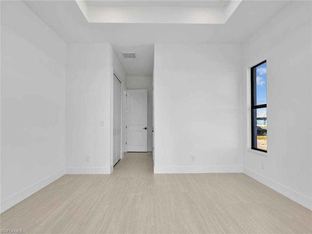 1723 7th Ave, Cape Coral, FL 33993-21