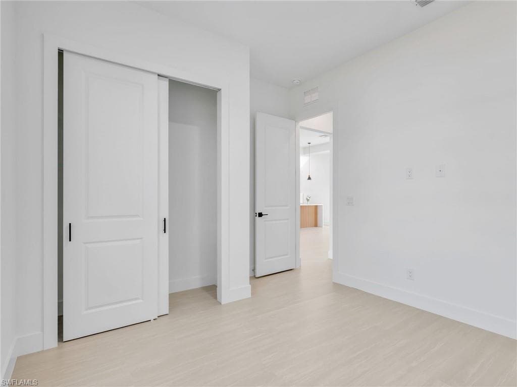 1723 7th Ave, Cape Coral, FL 33993-30