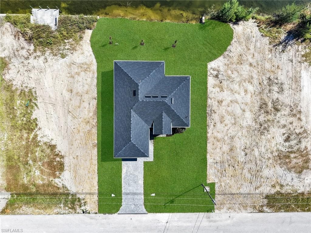 1723 7th Ave, Cape Coral, FL 33993-37