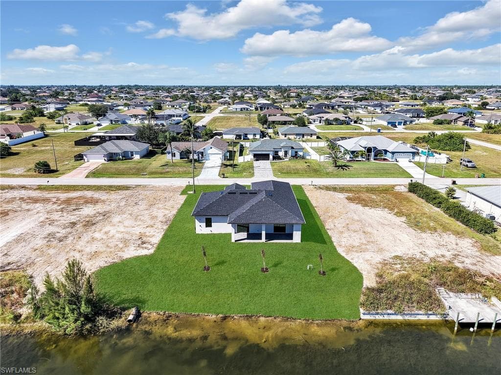 1723 7th Ave, Cape Coral, FL 33993-39