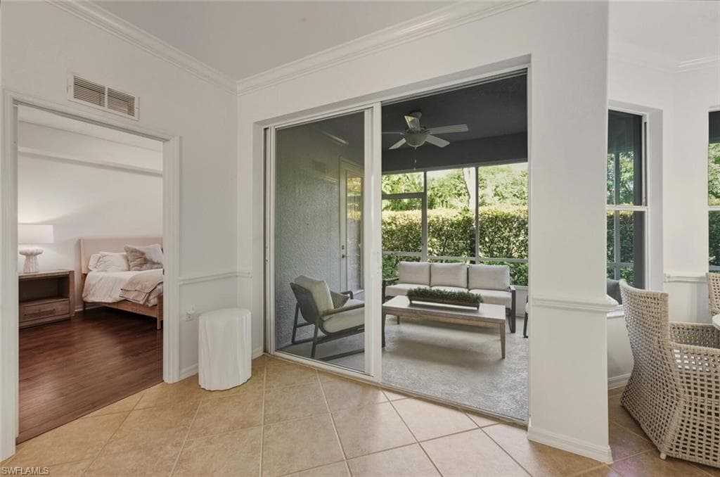 1285 Sweetwater Cv 2101, Naples, FL 34110-10