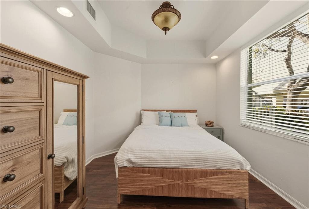 1285 Sweetwater Cv 2101, Naples, FL 34110-28