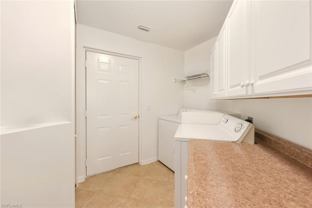 1285 Sweetwater Cv 2101, Naples, FL 34110-34