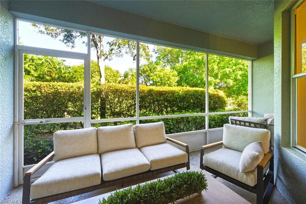 1285 Sweetwater Cv 2101, Naples, FL 34110-36