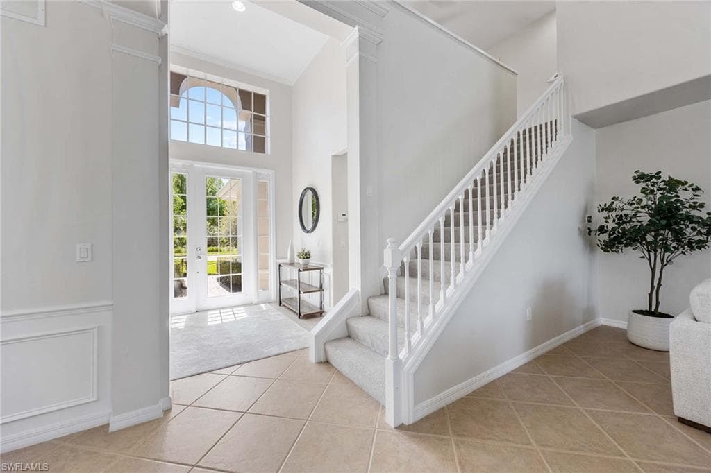 11845 Bramble Ct, Naples, FL 34120-4