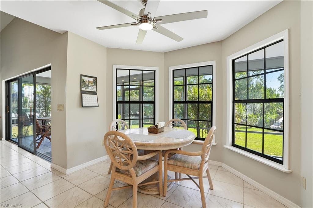 7245 Hendry Creek Dr, Fort Myers, FL 33908-15