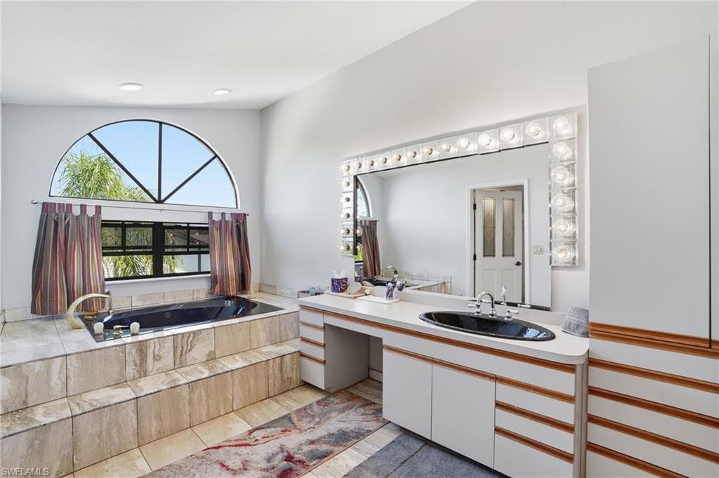 7245 Hendry Creek Dr, Fort Myers, FL 33908-20