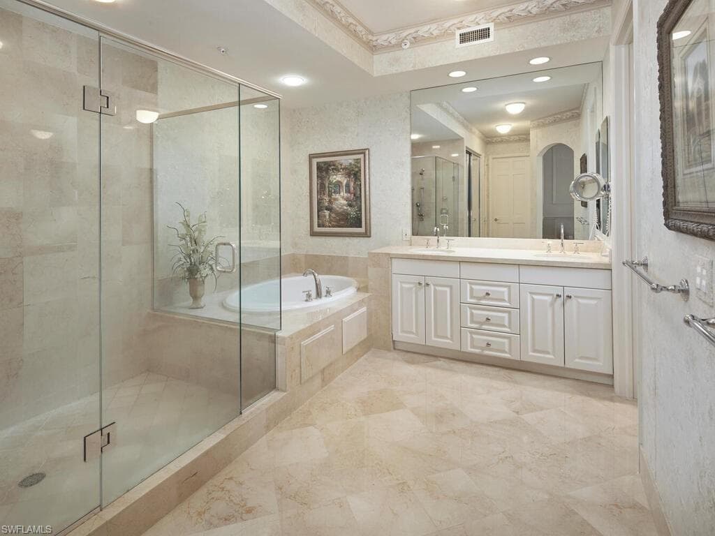 960 Cape Marco Dr 1702, Marco Island, FL 34145-21