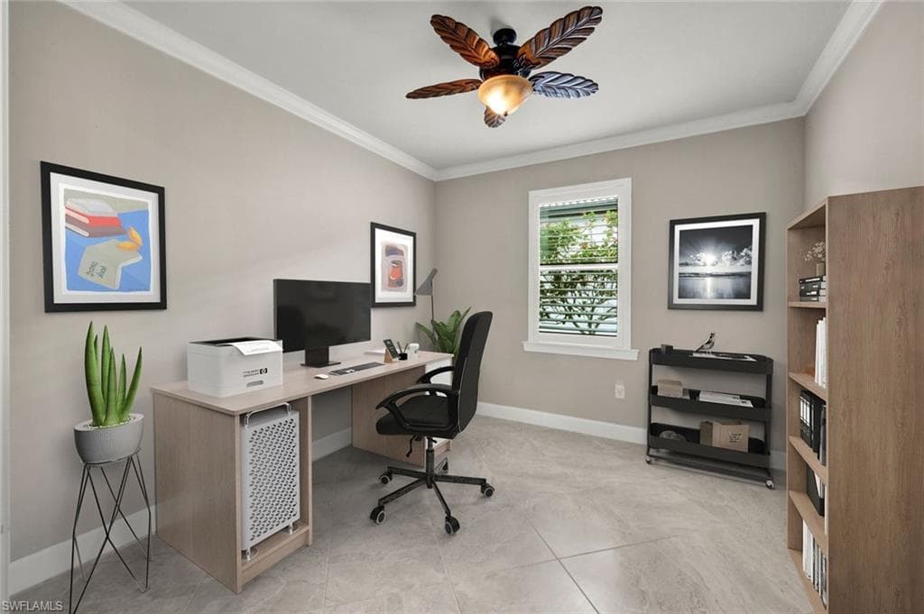 9350 Greyhawk Trl, Naples, FL 34120-12