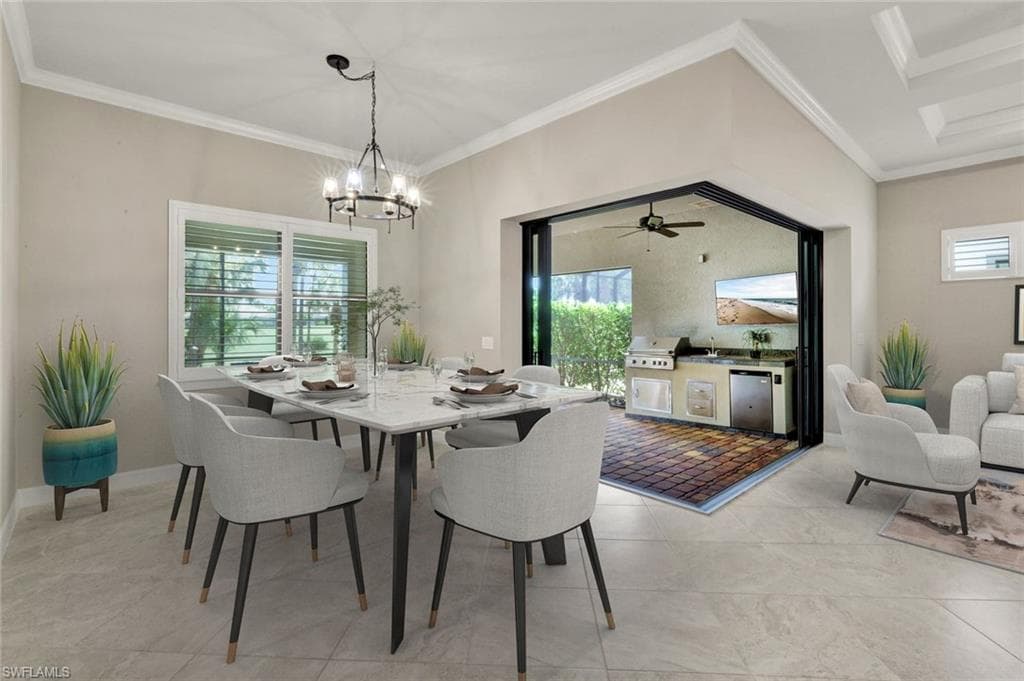 9350 Greyhawk Trl, Naples, FL 34120-2