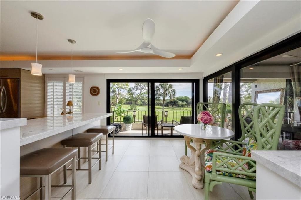 107 Clubhouse Ln 391, Naples, FL 34105-3