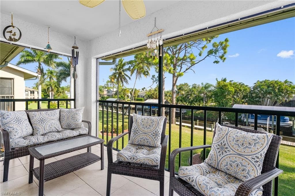 15350 Moonraker Ct 310, North Fort Myers, FL 33917-3