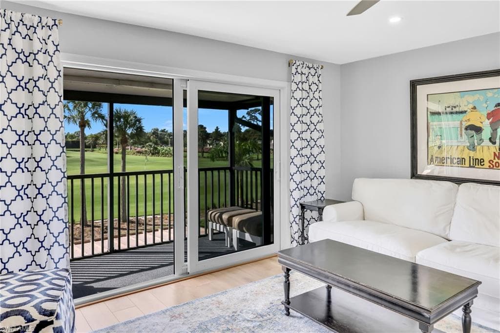 138 Teryl Rd 4-2, Naples, FL 34112-10