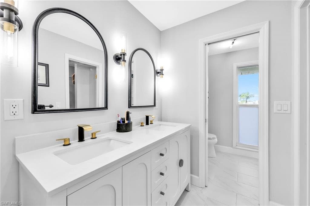 138 Teryl Rd 4-2, Naples, FL 34112-17