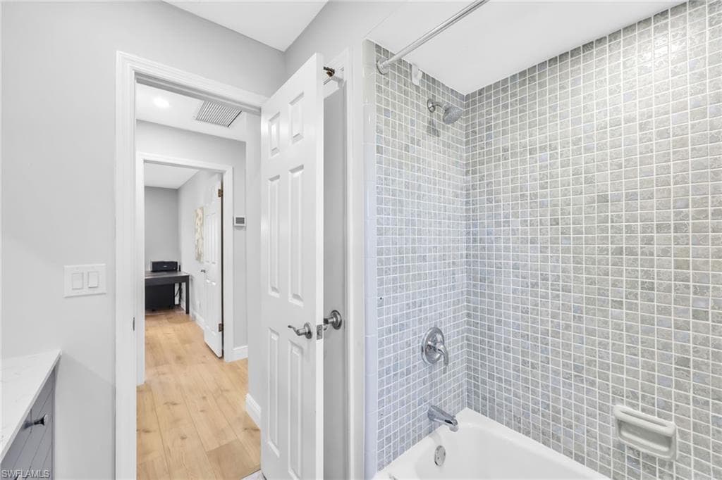 138 Teryl Rd 4-2, Naples, FL 34112-24