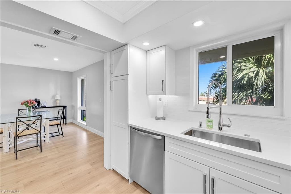 138 Teryl Rd 4-2, Naples, FL 34112-3