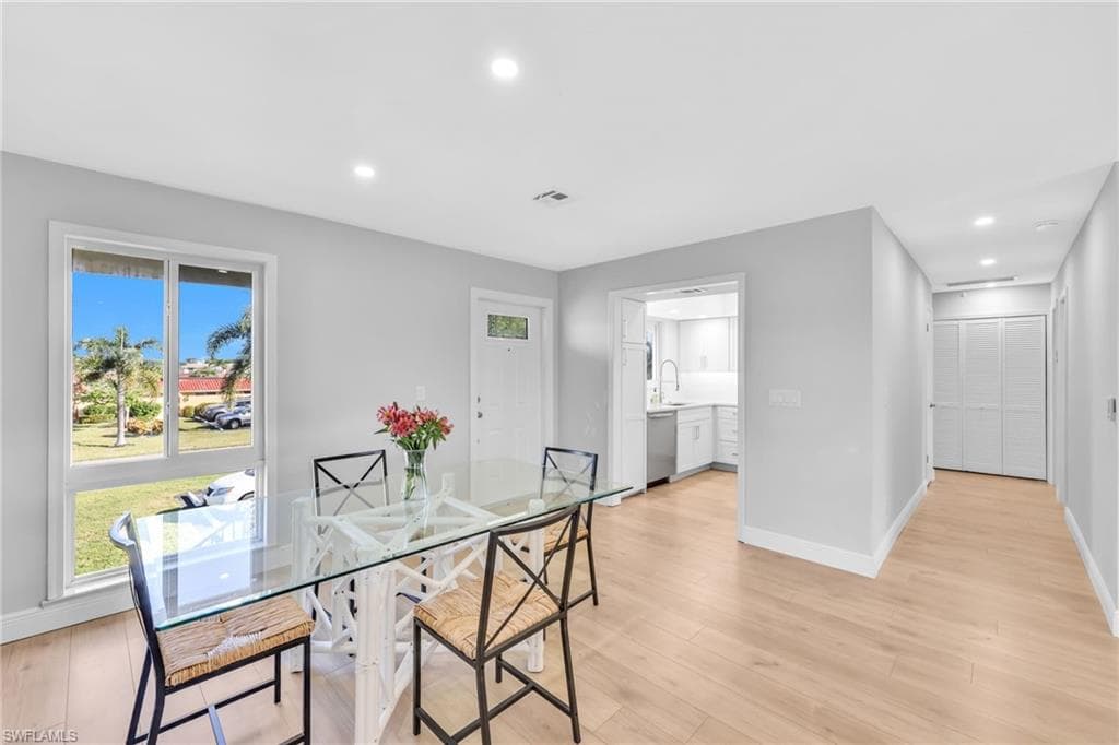 138 Teryl Rd 4-2, Naples, FL 34112-4