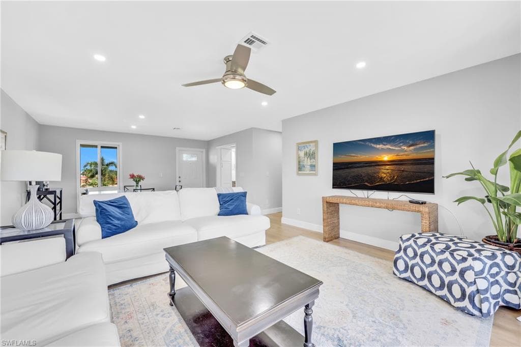 138 Teryl Rd 4-2, Naples, FL 34112-7