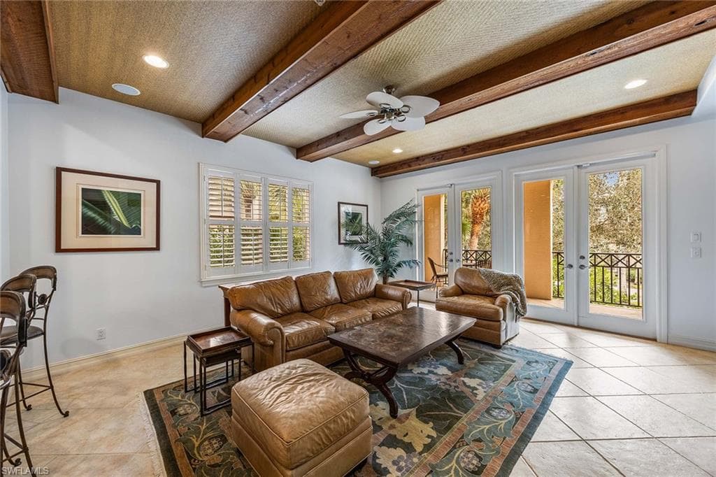 2809 Tiburon Blvd E 2, Naples, FL 34109-15