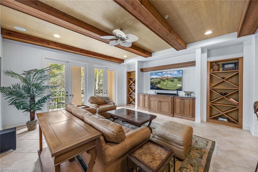 2809 Tiburon Blvd E 2, Naples, FL 34109-18