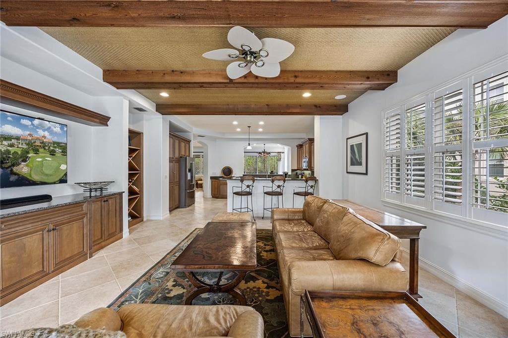 2809 Tiburon Blvd E 2, Naples, FL 34109-21