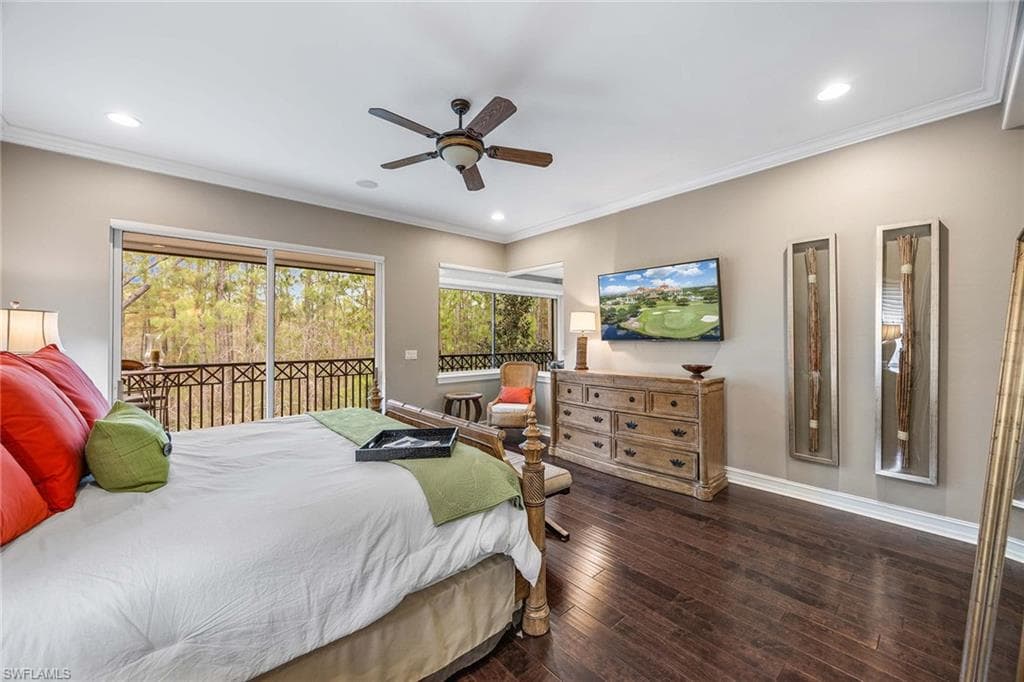 2809 Tiburon Blvd E 2, Naples, FL 34109-25