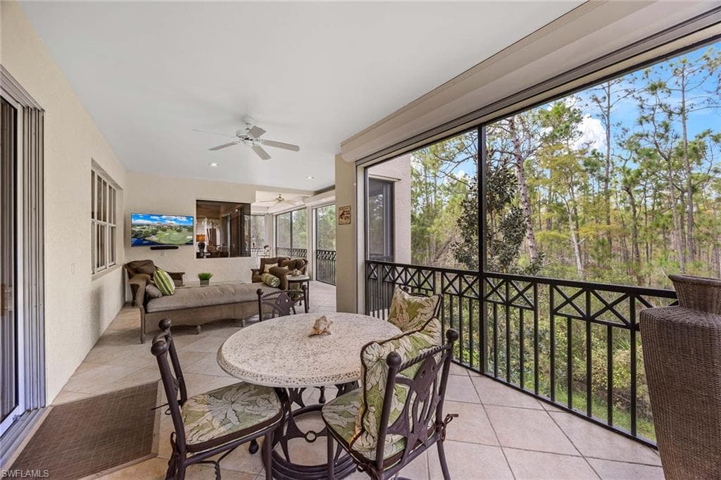 2809 Tiburon Blvd E 2, Naples, FL 34109-30