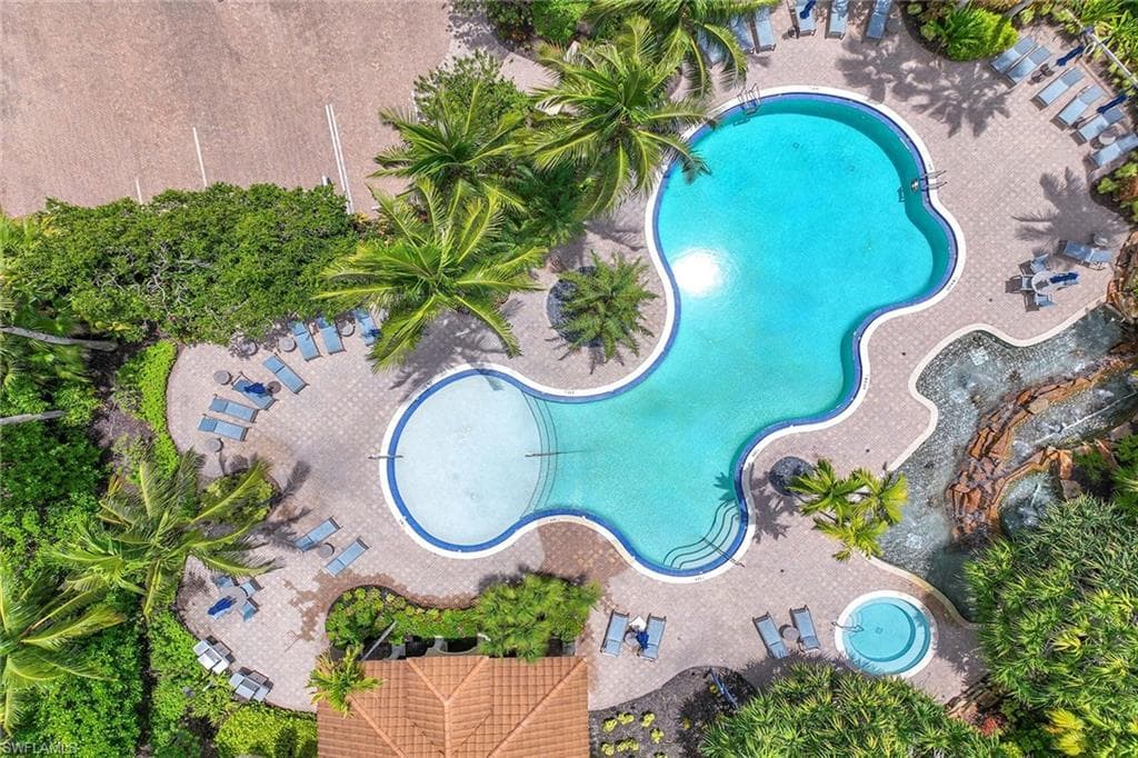 2809 Tiburon Blvd E 2, Naples, FL 34109-37