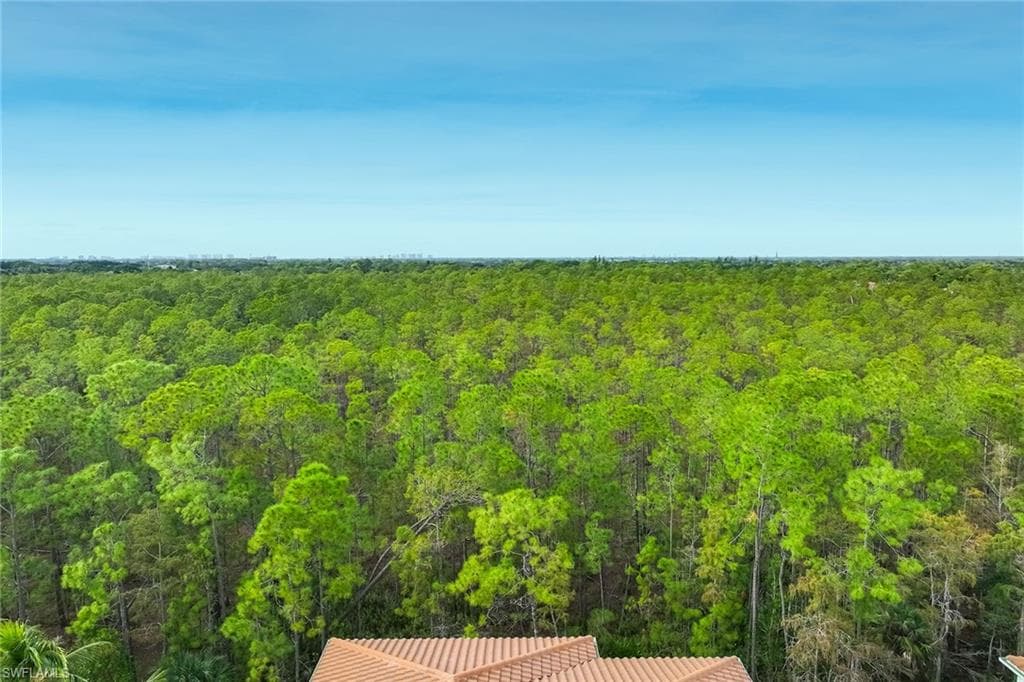 2809 Tiburon Blvd E 2, Naples, FL 34109-3