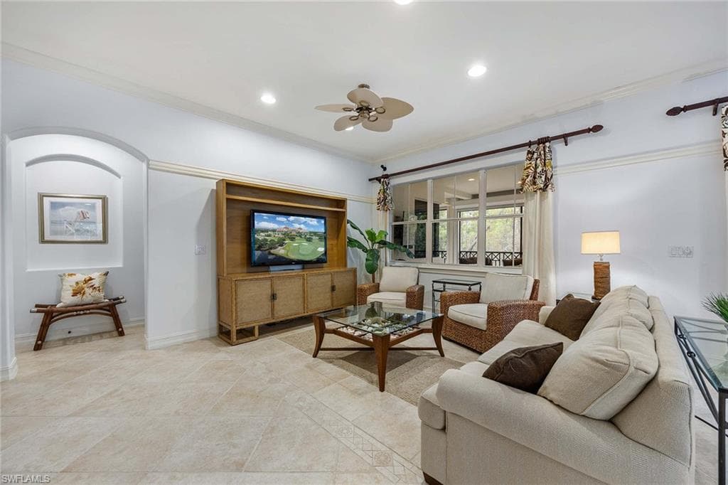 2809 Tiburon Blvd E 2, Naples, FL 34109-7